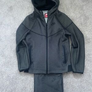 Nike Tech Youth Boys Matching Set